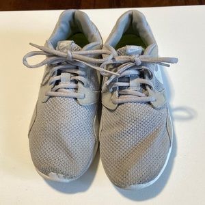 Nike number 7 grey  color